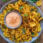 Knusprige Pasta Chips mit cremigem Dip