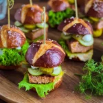 Mini Laugen Burger mit Leberkäse