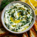 Zitronen-Feta-Aufstrich mit frischen Kräutern