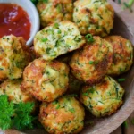 Zucchini-Käse Bällchen